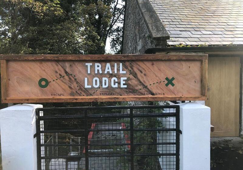 酒店 Trail Lodge