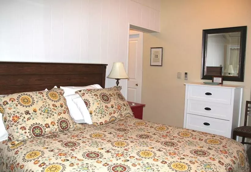 ホテル Yellowstone Hot Spring Cabins