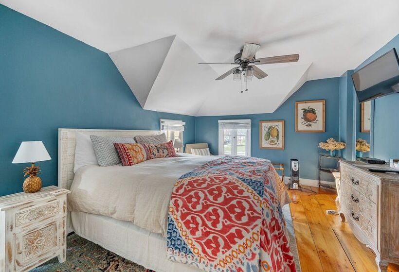 The Gables Of Rhinebeck Inn