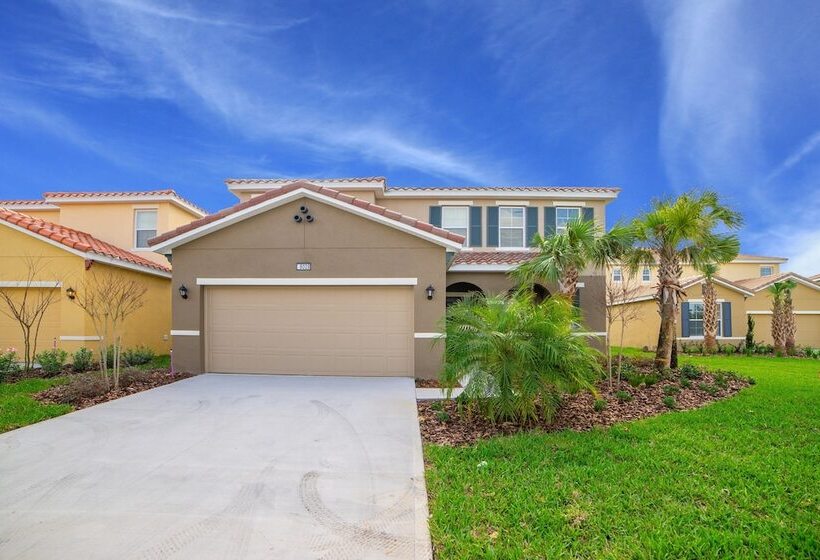 5 Bdrm Solterra New Home