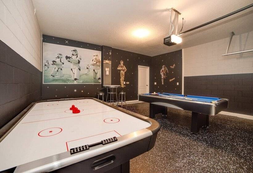 5 Bdrm Solterra New Home