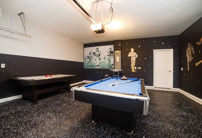 5 Bdrm Solterra New Home