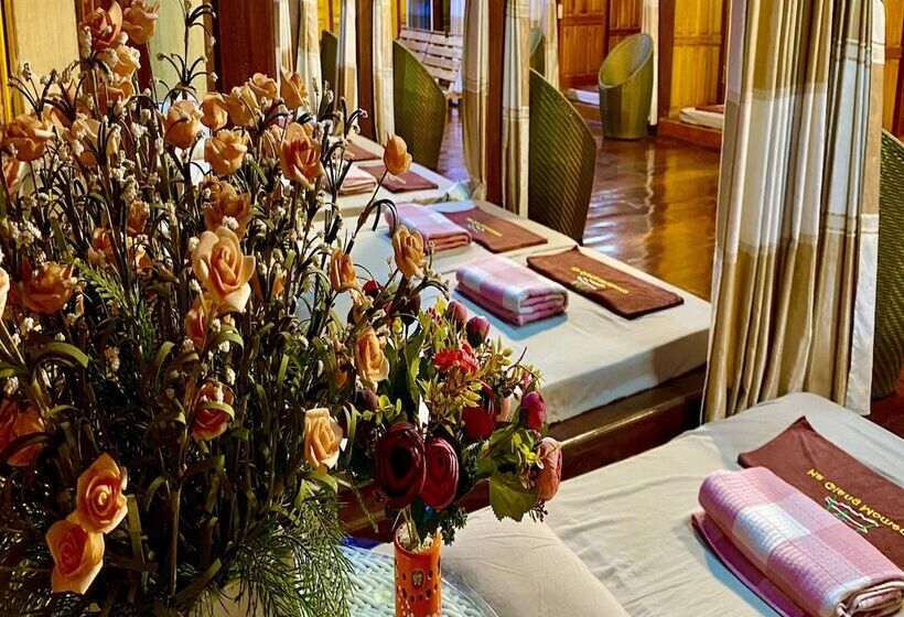 Ha Giang Moments Homestay Hostel