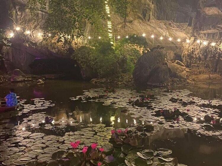 هتل Tam Coc Rocky Bungalow
