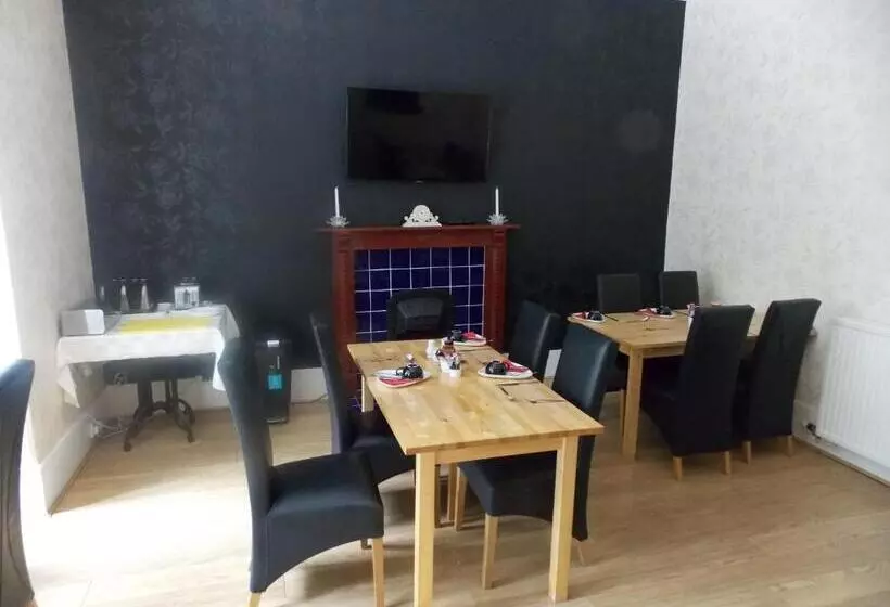 Majatalo Station View Guest House