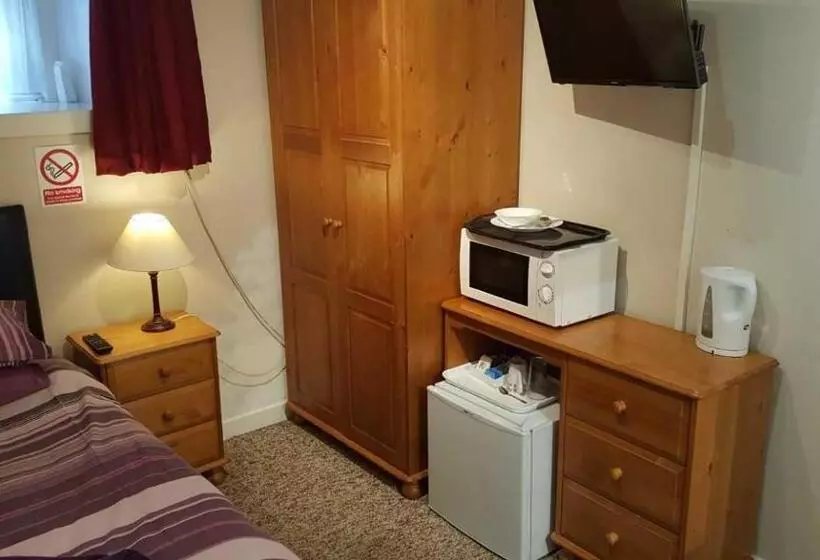 Majatalo Station View Guest House