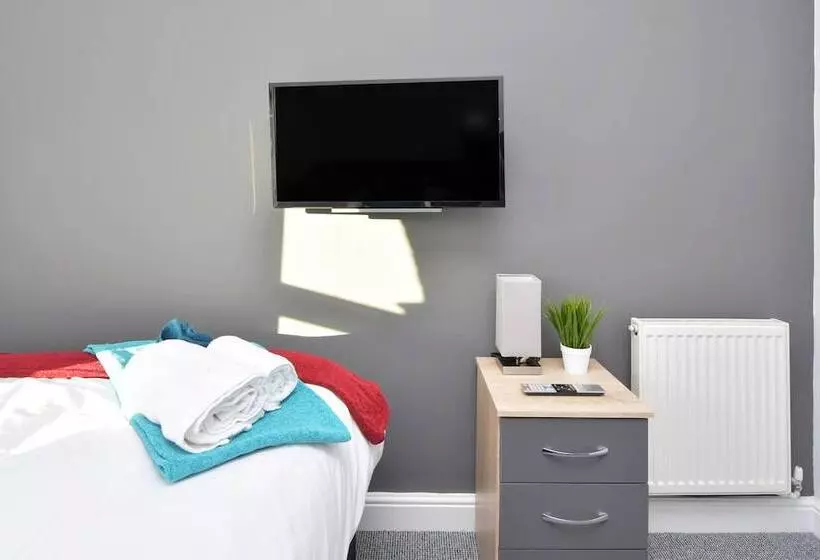 پانسیون Townhouse @ 272 Walthall Street Crewe