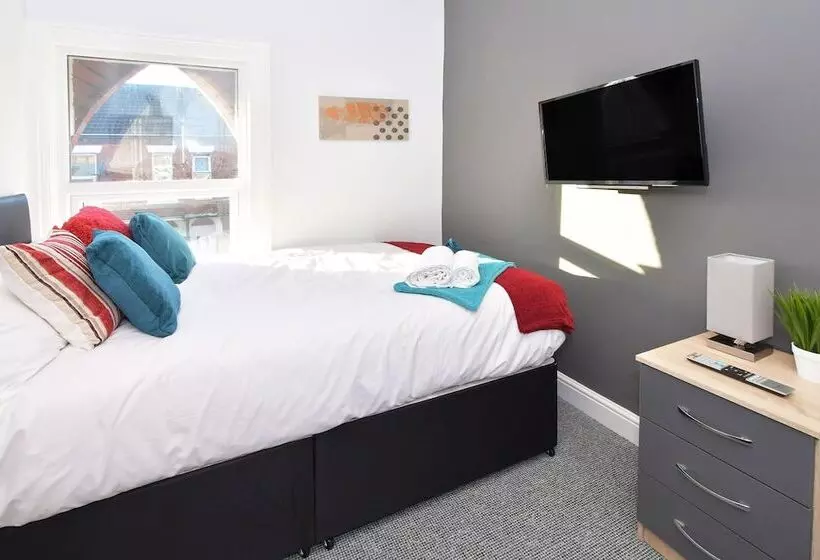 پانسیون Townhouse @ 272 Walthall Street Crewe