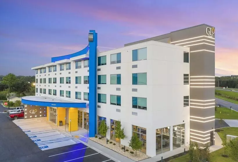 ホテル Glō Best Western Savannah Gateway I 95