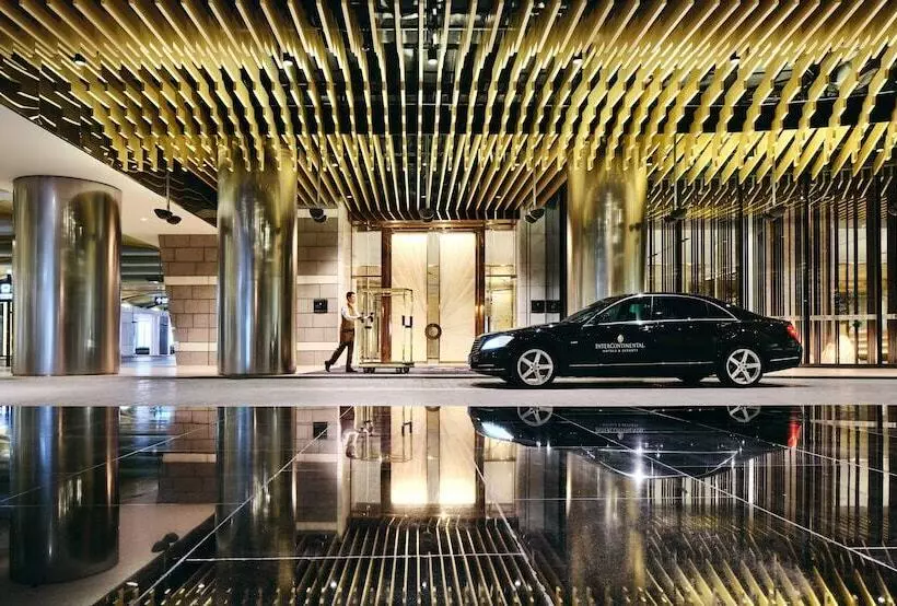 Hotelli Intercontinental Chongqing Raffles City By Ihg