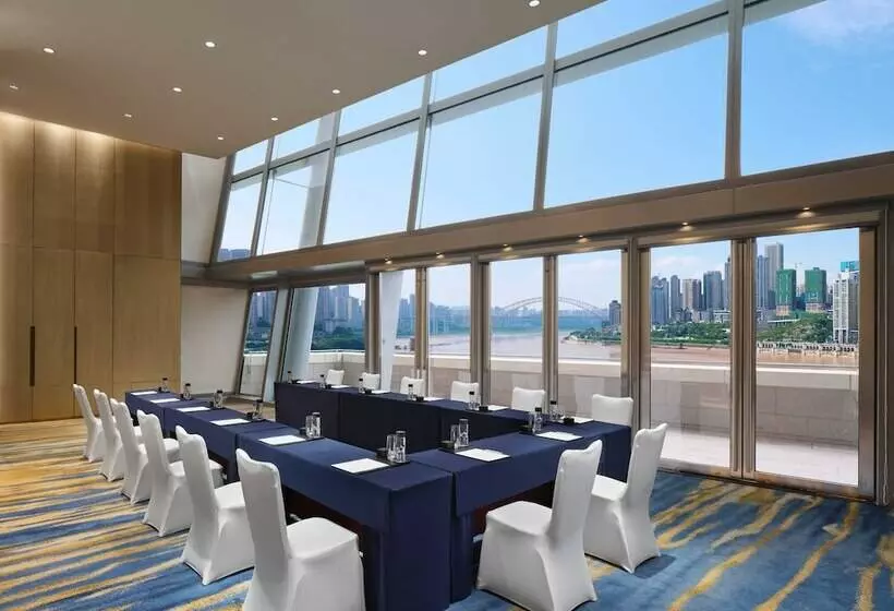Hotelli Intercontinental Chongqing Raffles City By Ihg