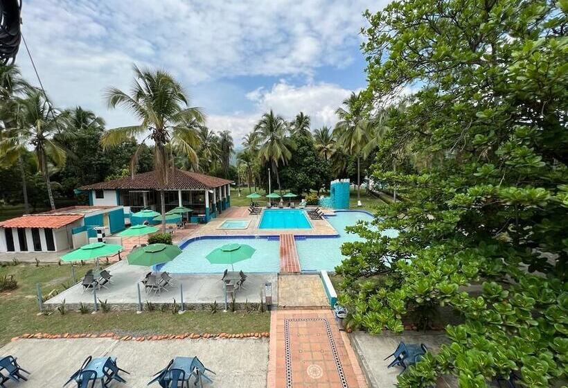 בית מלון כפרי Santa Fe Campestre