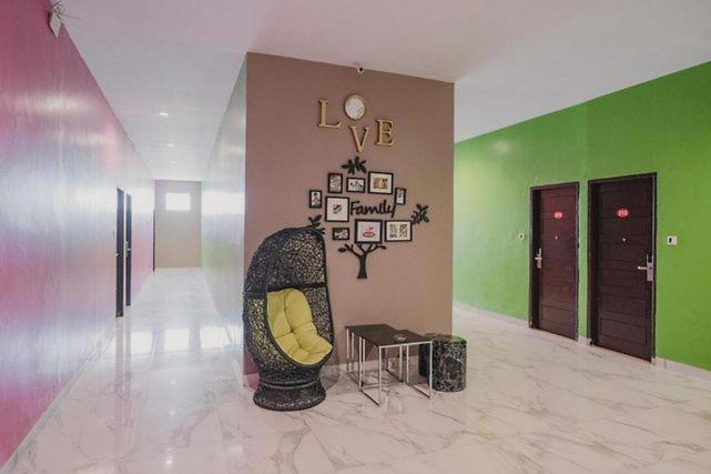 בית מלון כפרי Dna Fun Zone Pekanbaru