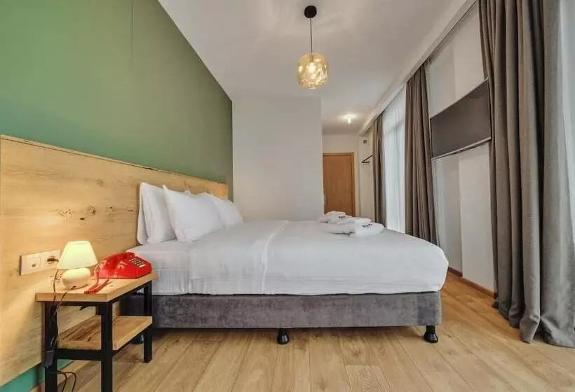 هتل Intourist Kazbegi