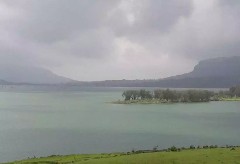 ホテル Mtdc Meghdhanush Park