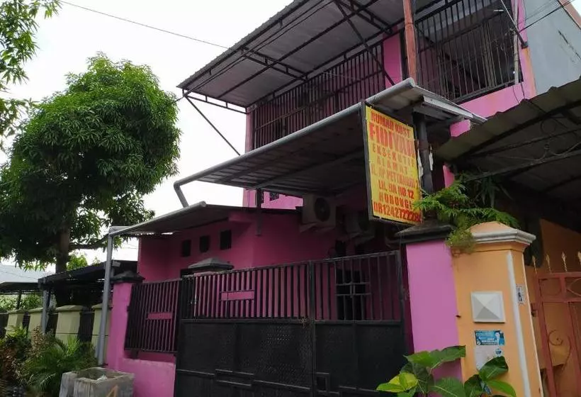 ホテル Oyo 3444 Fidiyah Inn Syariah