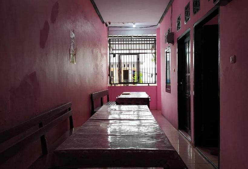 Hotel Oyo 3444 Fidiyah Inn Syariah