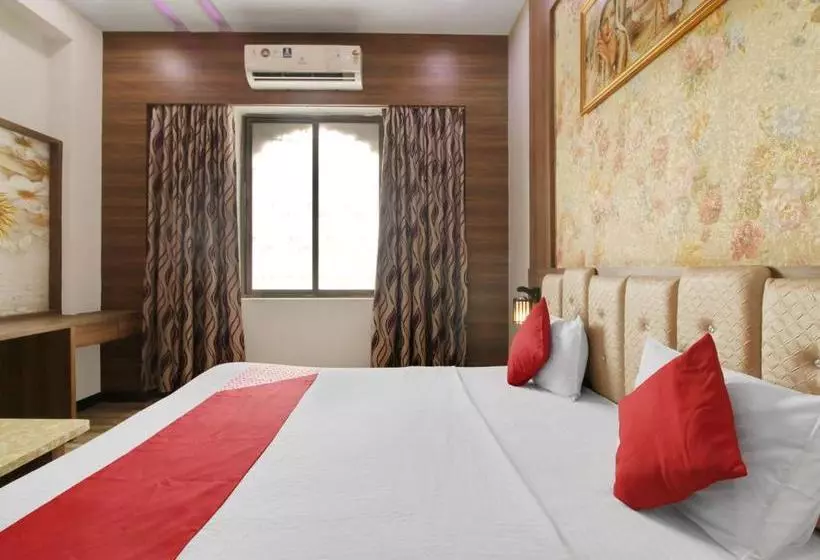 ホテル Oyo 74591 Nilanjana Guest House