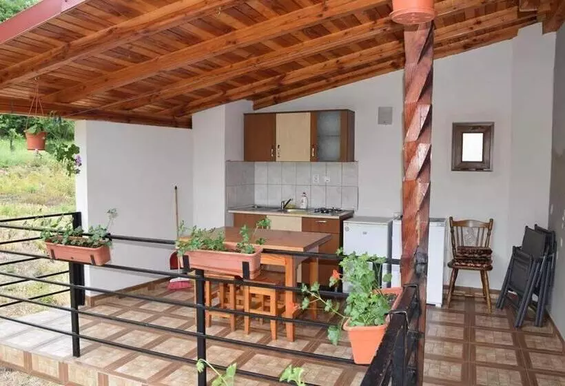 Majatalo Casa Visescu