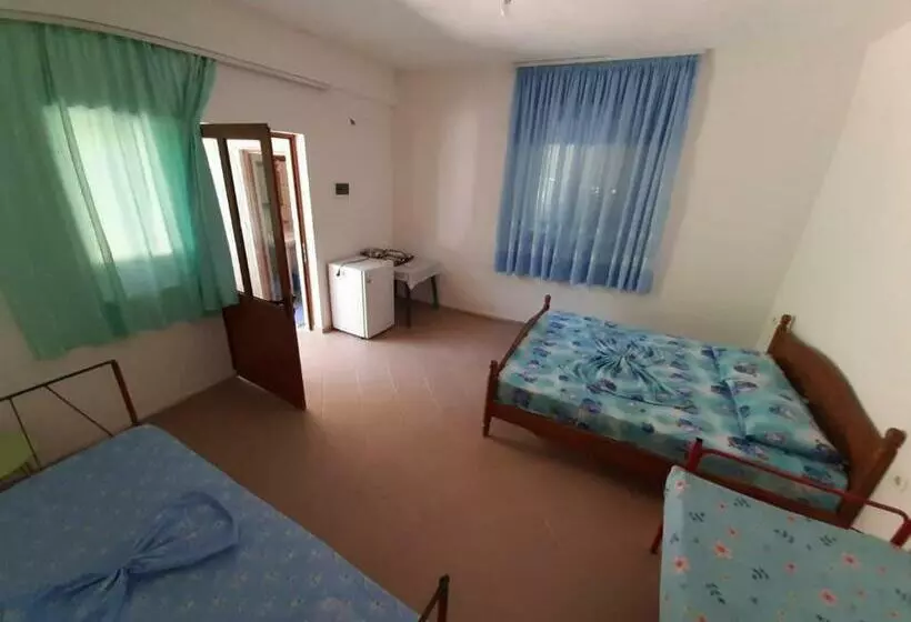 Majatalo Jungle House