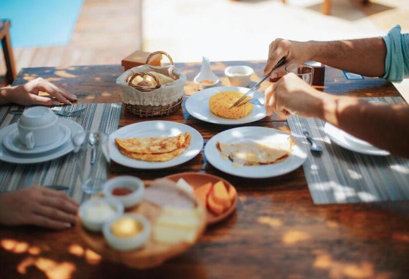 Пансион Vila Aty Lodge