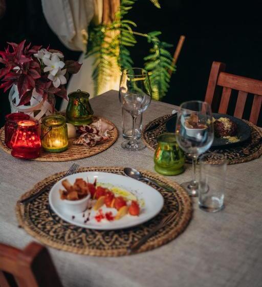 Пансион Vila Aty Lodge