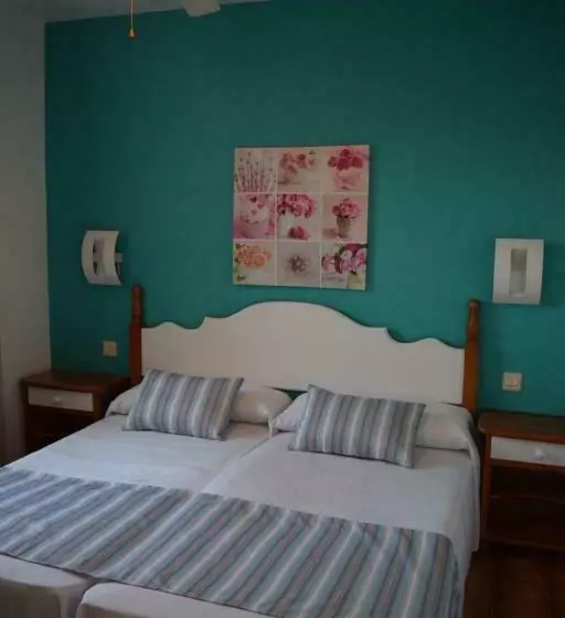 Apartamentos Castell Sol