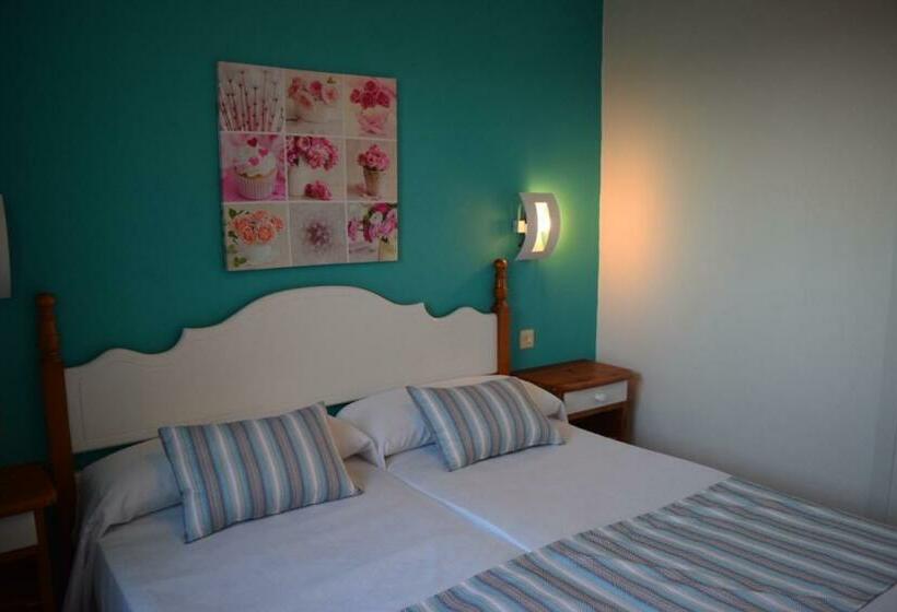Apartamentos Castell Sol