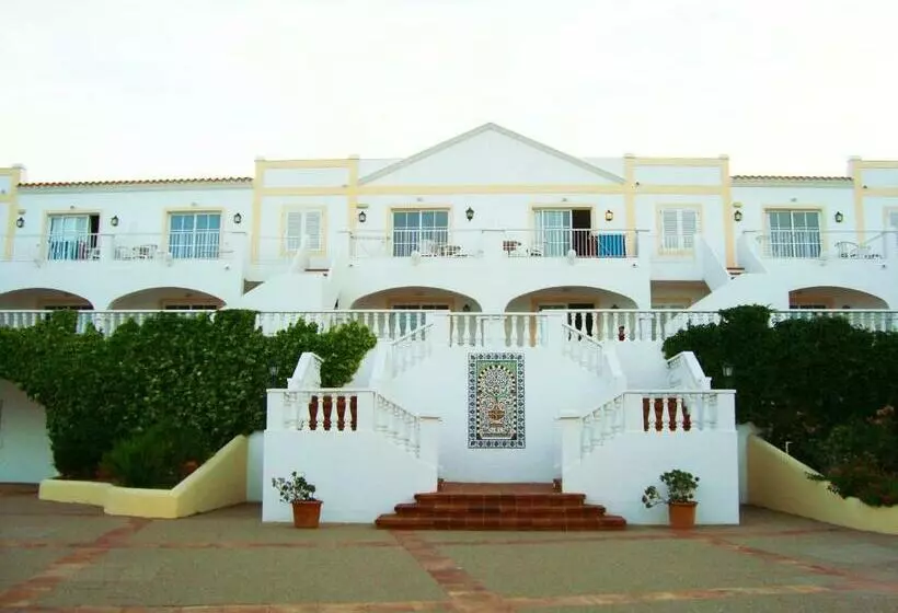 Apartamentos Castell Sol