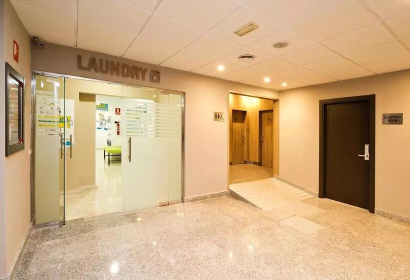 Fuengirola Beach Apartamentos Turisticos