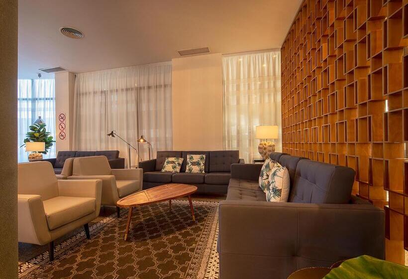 Fuengirola Beach Apartamentos Turisticos