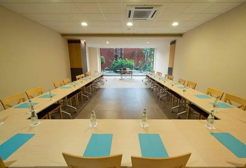 Fuengirola Beach Apartamentos Turisticos