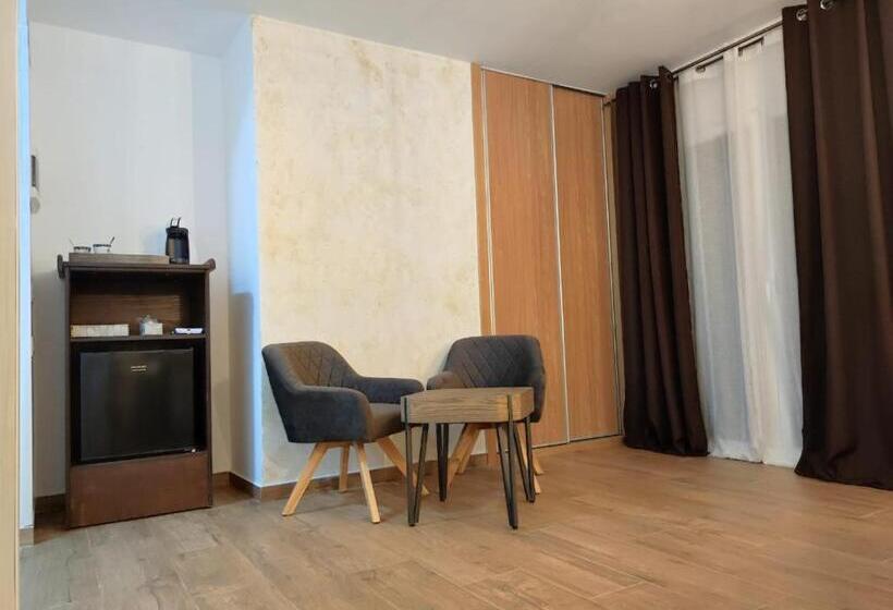 Hostal Restaurante La Mancha