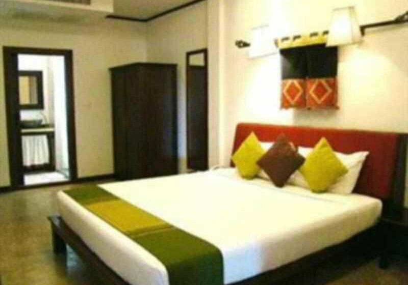 בית מלון כפרי Ananda Museum Gallery