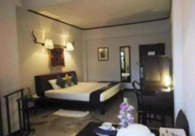 Отель Ananda Museum Gallery