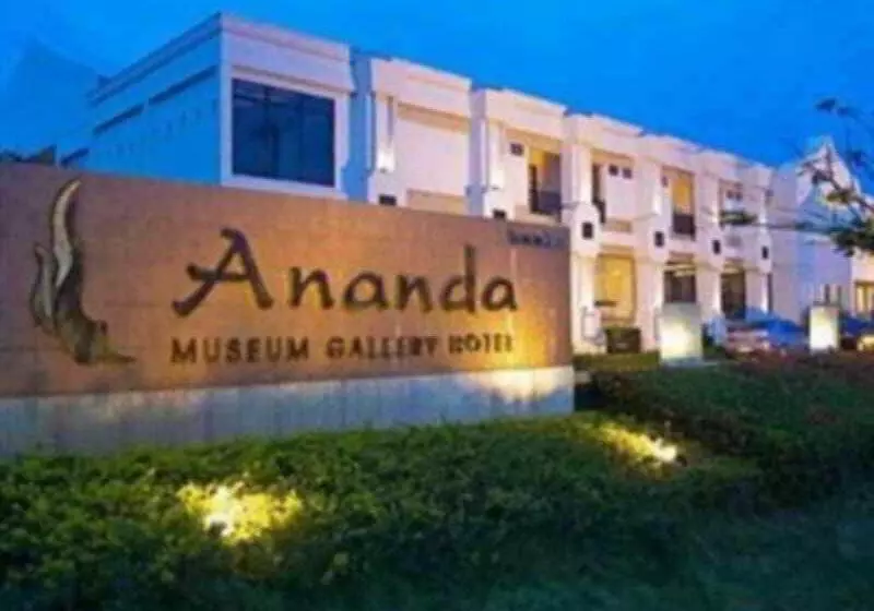 Отель Ananda Museum Gallery