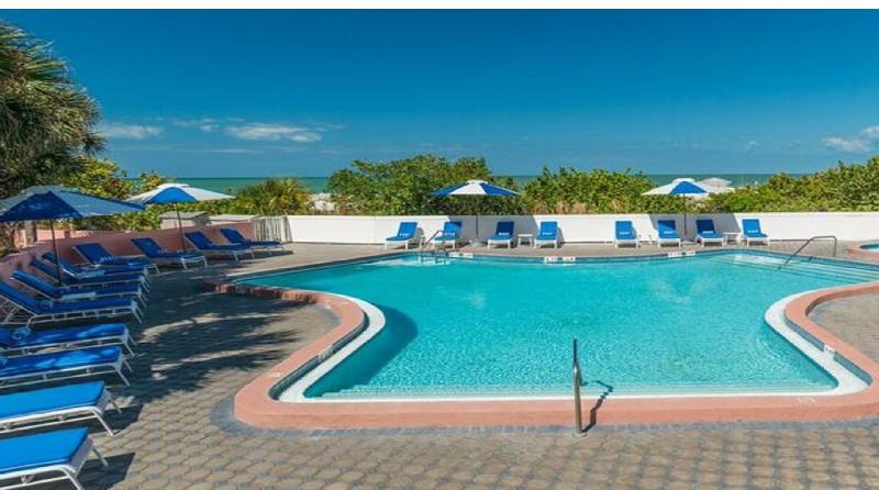 Отель Beach House Suites By The Don Cesar