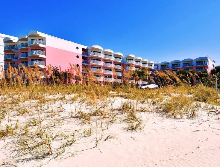 Отель Beach House Suites By The Don Cesar