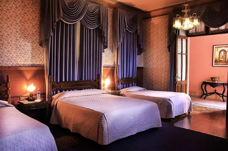 هتل Capital Plaza