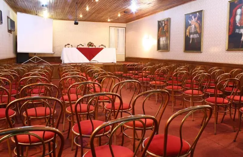 هتل Capital Plaza