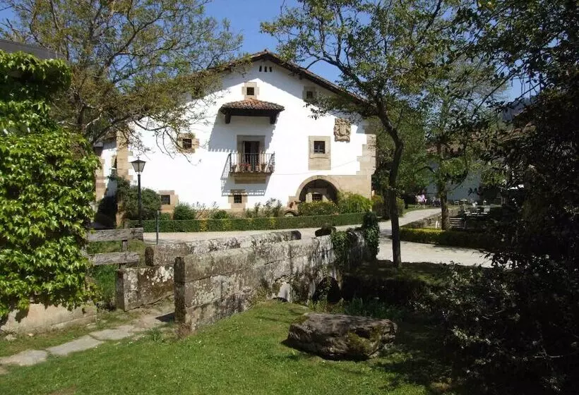 ホテル Casona Camino Real De Selores