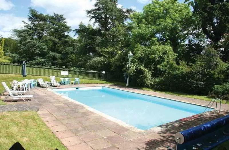 Hotel Deer Park Country