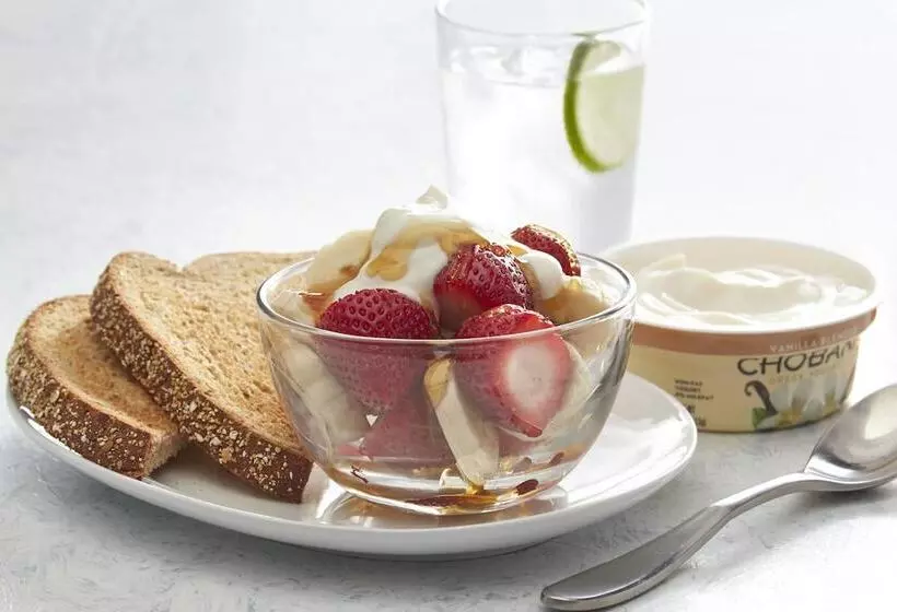 Отель Fairfield Inn And Suites By Marriott Clearwater