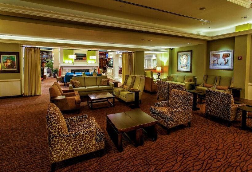 هتل Hilton Garden Inn New York / Staten Island