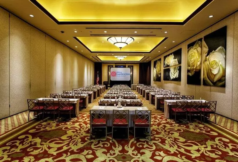 בית מלון כפרי Hilton Garden Inn New York / Staten Island