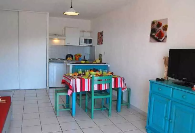 Отель Lagrange Vacances Le Village Des Aloés