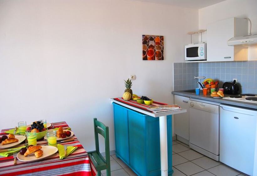 ホテル Lagrange Vacances Le Village Des Aloés