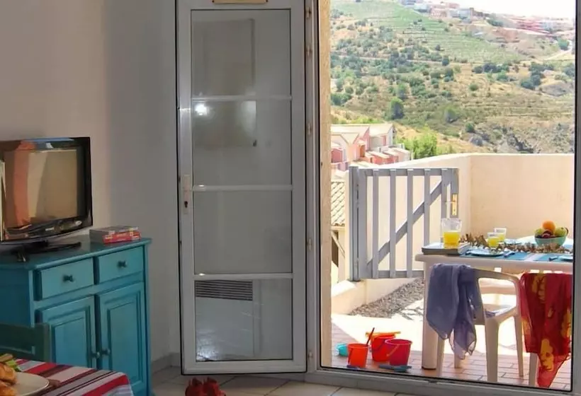 Отель Lagrange Vacances Le Village Des Aloés