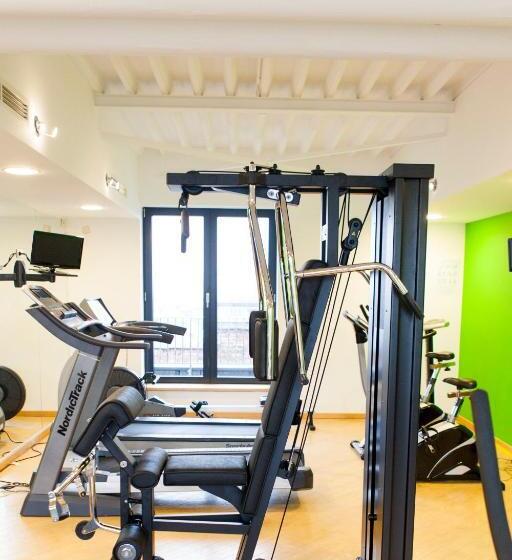 هتل Le Châtelain