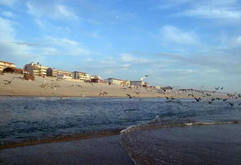 Отель Miravillas